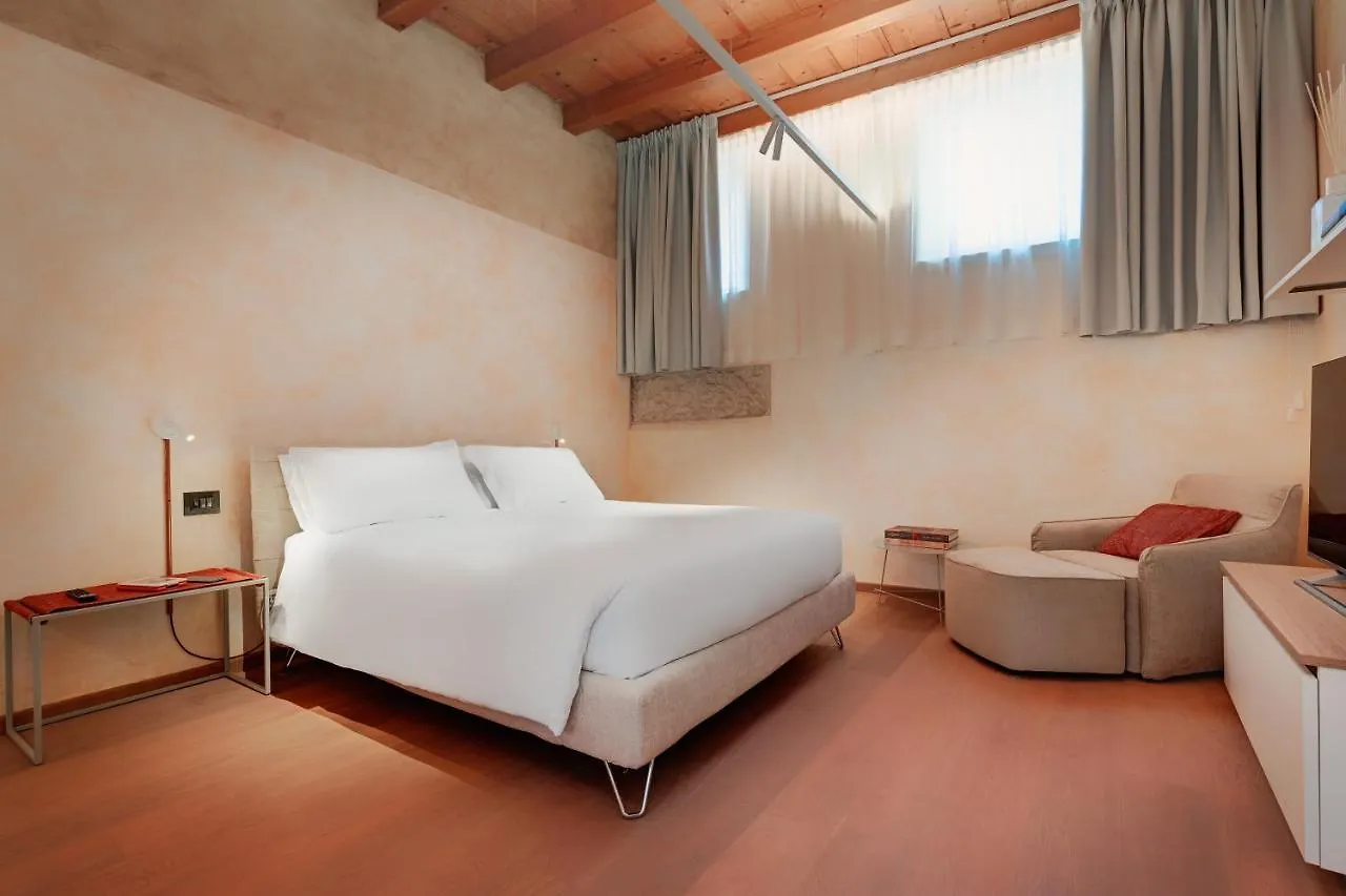 1881 Luxury Suites Verona Italy