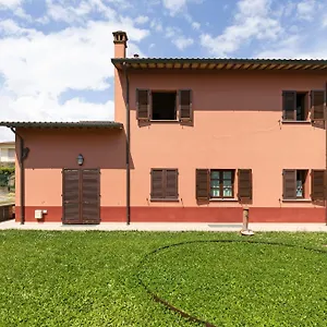 https://casa-vacanze-colline-toscane.it-tuscanyhotel.com